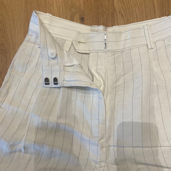 Club Monaco Pinstripe Pleated High Rise Linen Blend Trouser - Picture 2 of 12